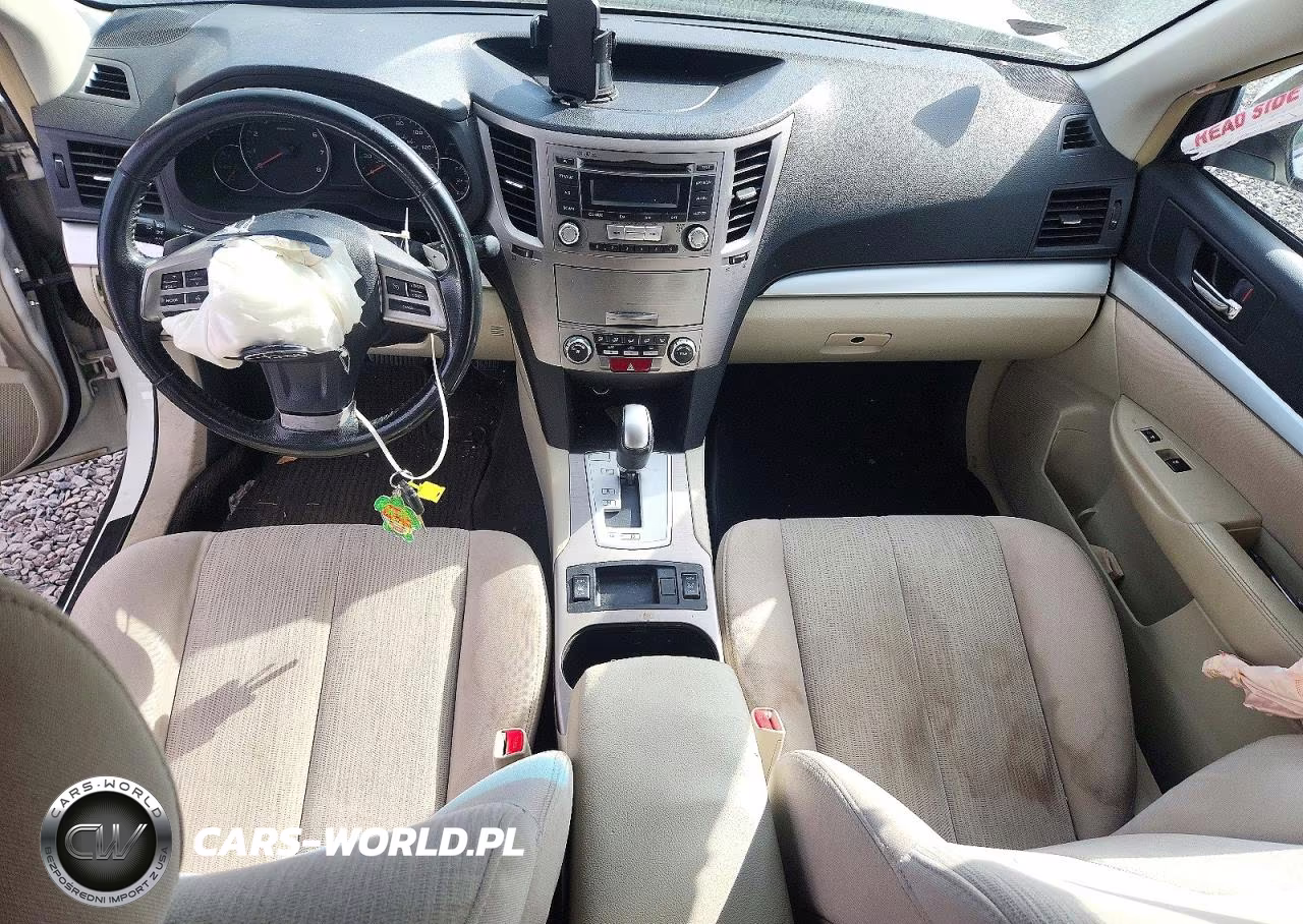 2013 Subaru Outback 2.5I Premium VIN:4S4BRBCC4D3288721 - 8