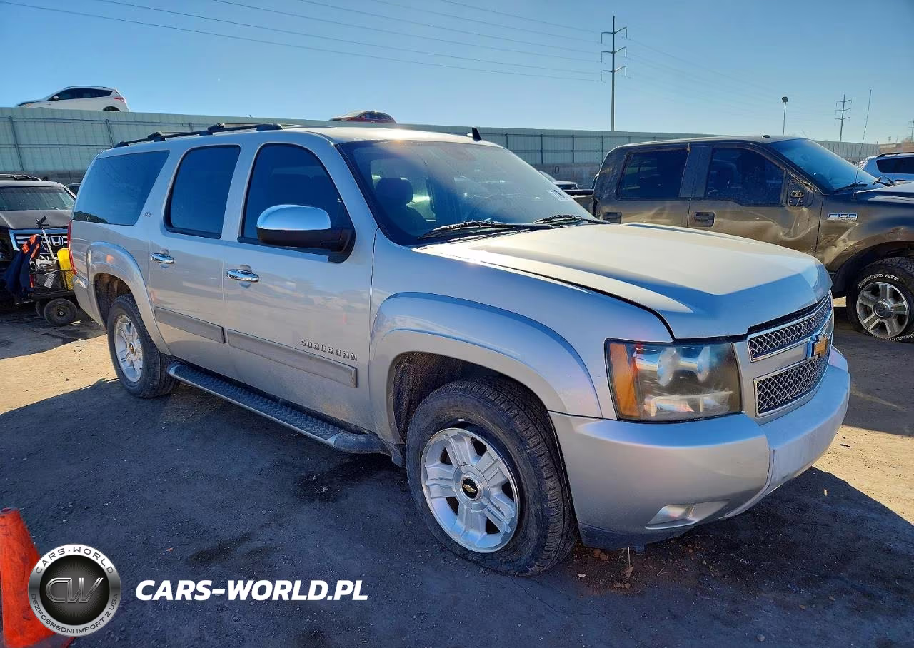 2011 Chevrolet Suburban K1500 Lt VIN:1GNSKJE31BR125493 - 4