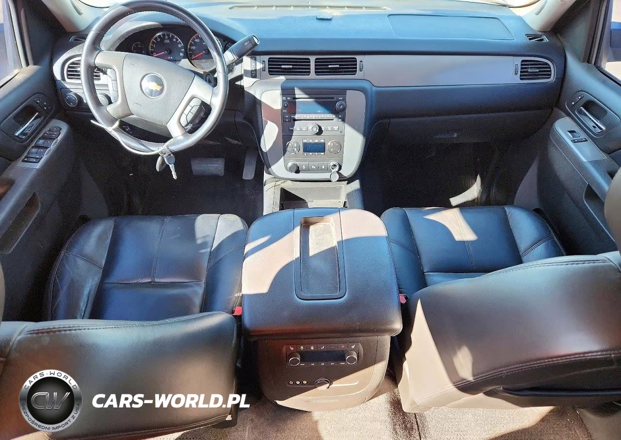 2011 Chevrolet Suburban K1500 Lt VIN:1GNSKJE31BR125493 - 8