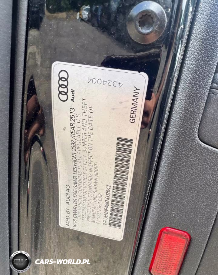 2019 Audi A4 Premium Plus VIN:WAUENAF48KN002542 - 10