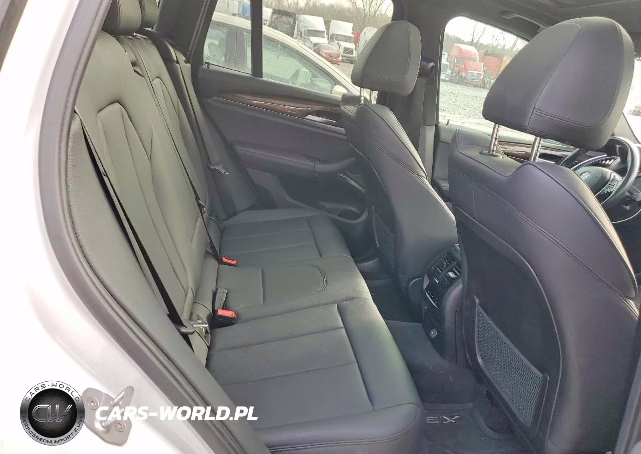 2019 BMW X3 xDrive30I VIN:5UXTR9C55KLP88661 - 11
