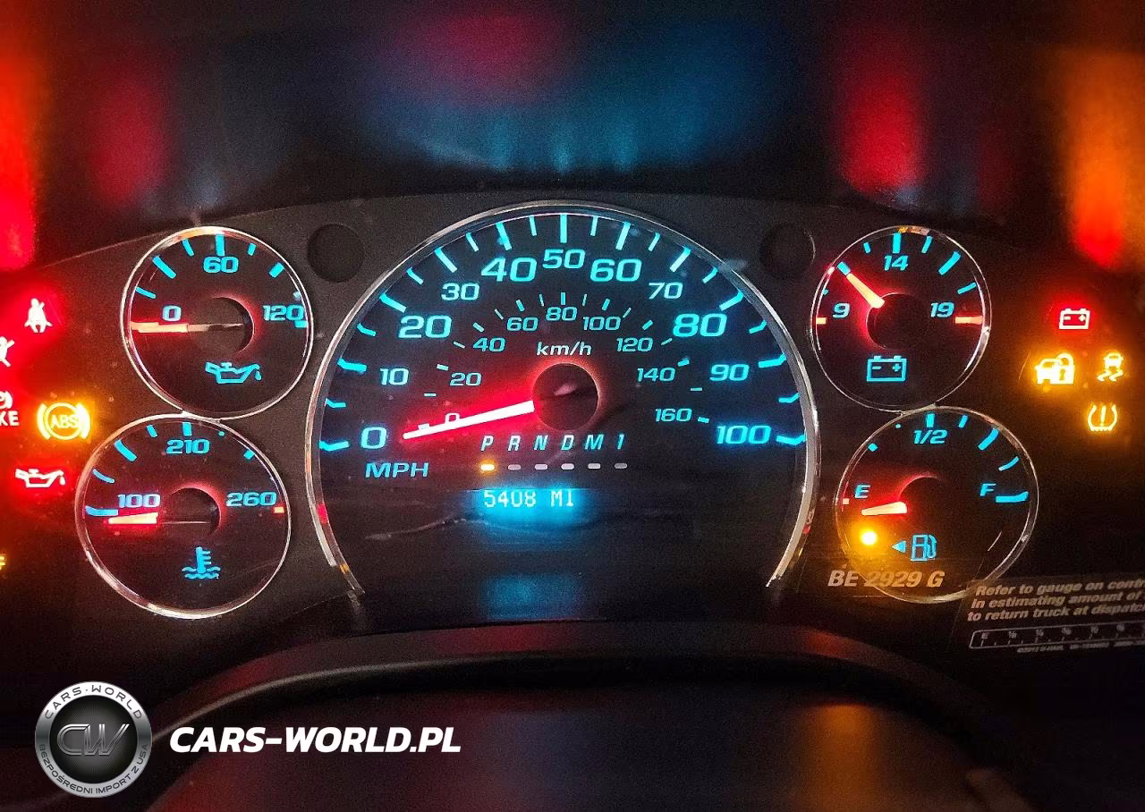 2025 Chevrolet Express G2500 VIN:1GCWGAFP3S1258476 - 9