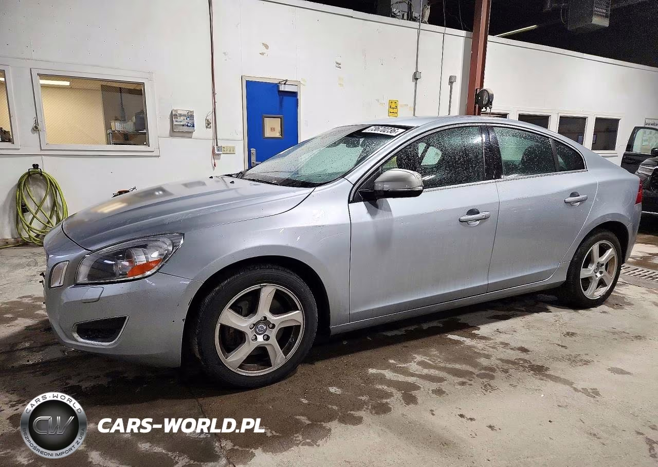 2013 Volvo S60 T5