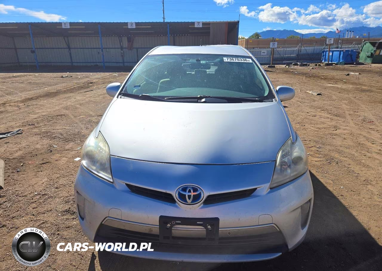 2012 Toyota Prius Plug-In VIN:JTDKN3DP8C3014637 - 5