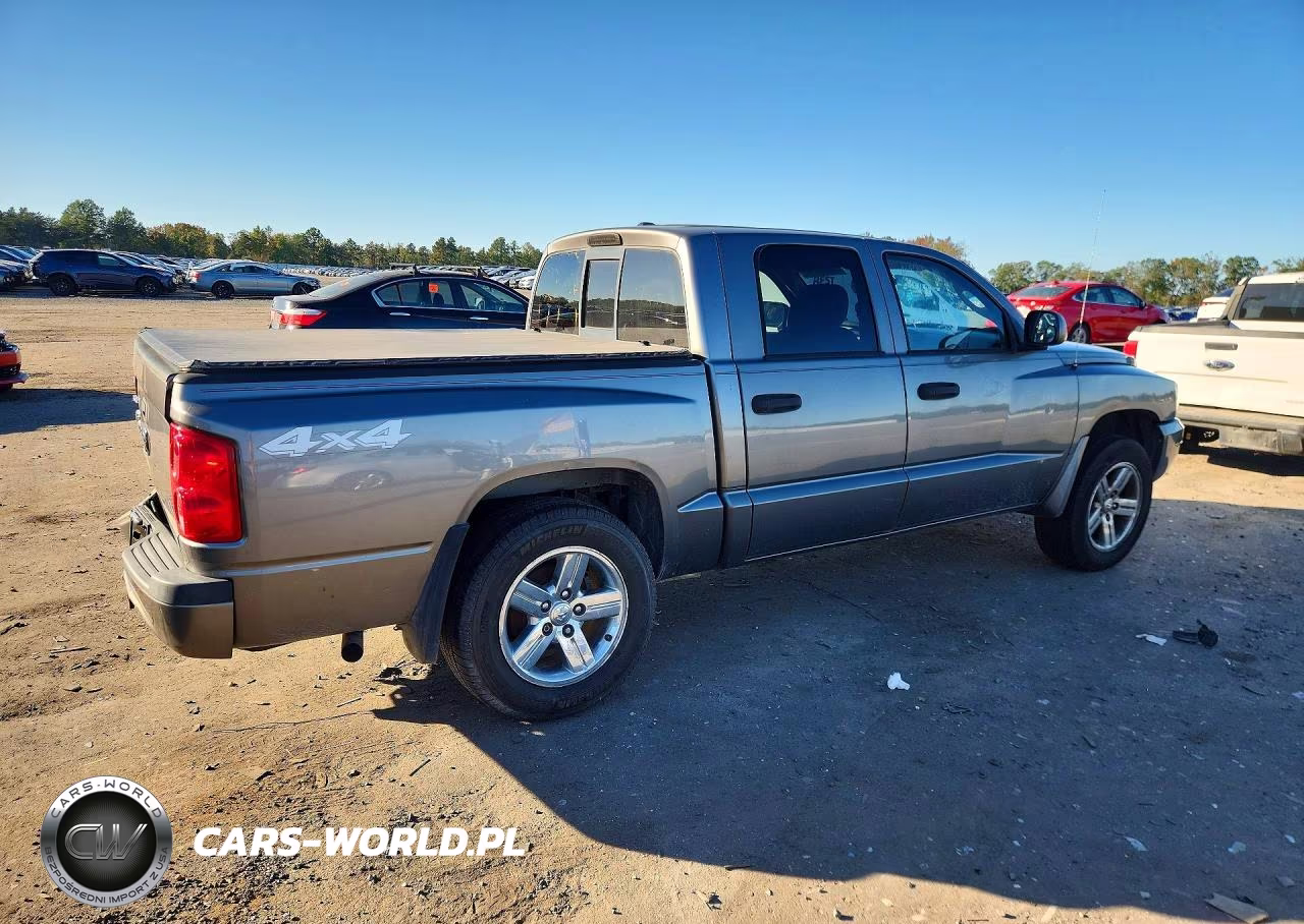 2007 Dodge Dakota Quad Slt VIN:1D7HW48K17S181466 - 3