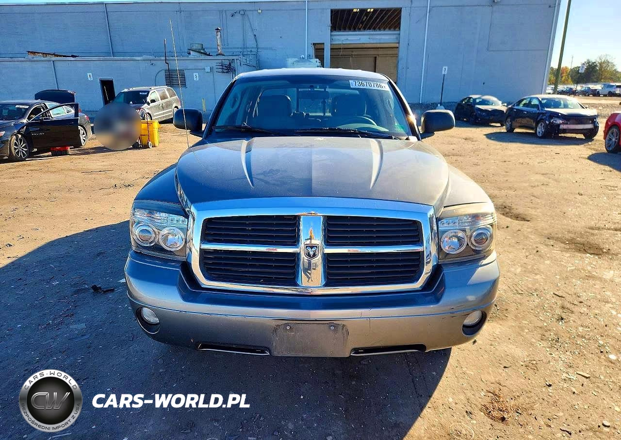 2007 Dodge Dakota Quad Slt VIN:1D7HW48K17S181466 - 5