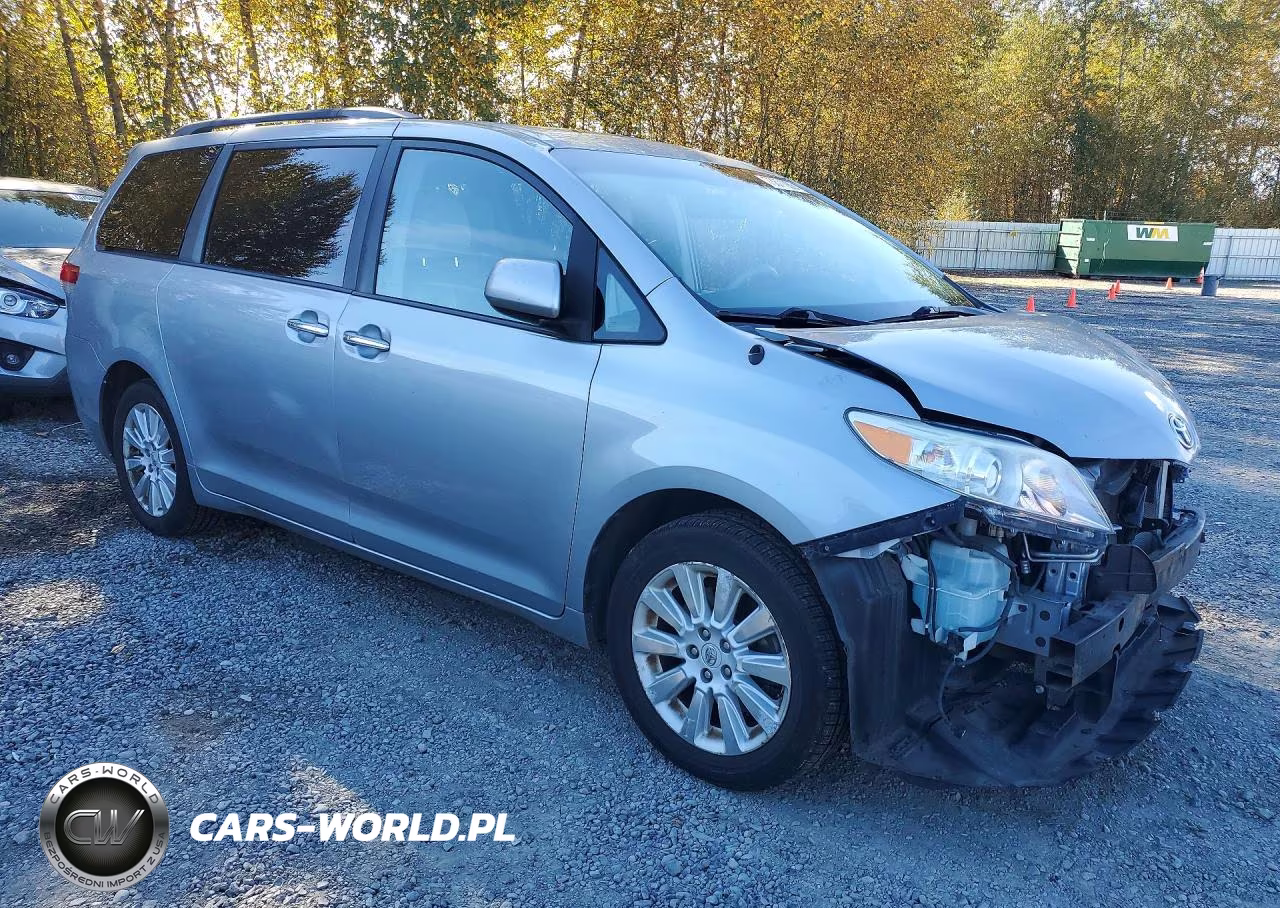 2012 Toyota Sienna Xle 7-Passenger VIN:5TDDK3DC8CS049031 - 4