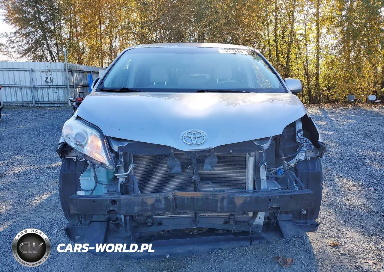 2012 Toyota Sienna Xle 7-Passenger VIN:5TDDK3DC8CS049031 - 5