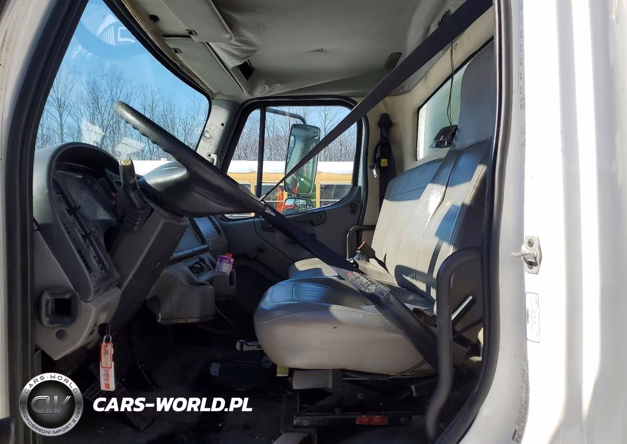 2011 Freightliner Business Class M2 Box Truck VIN:1FVACWDT6BDBA6700 - 7