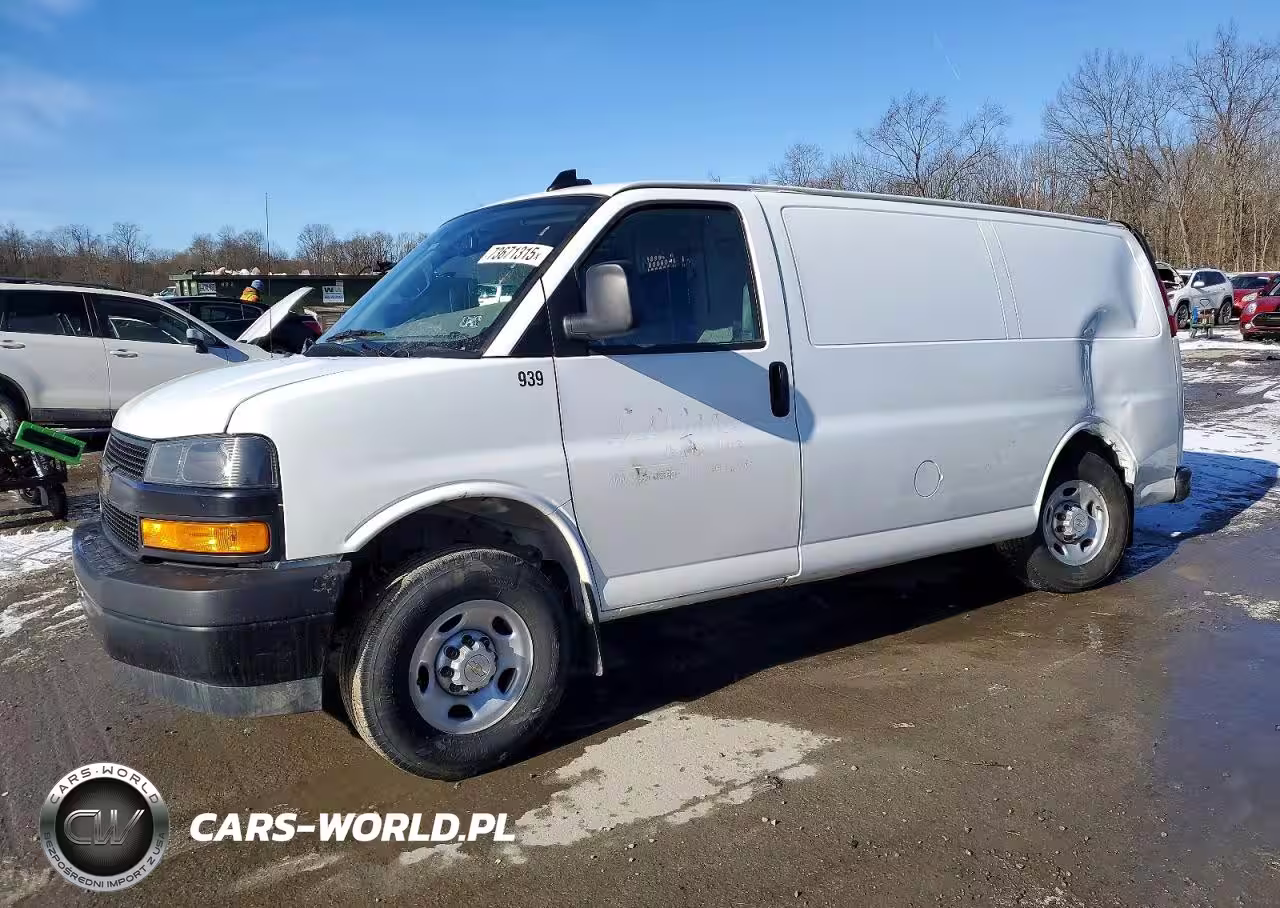 2024 Chevrolet Express G3500