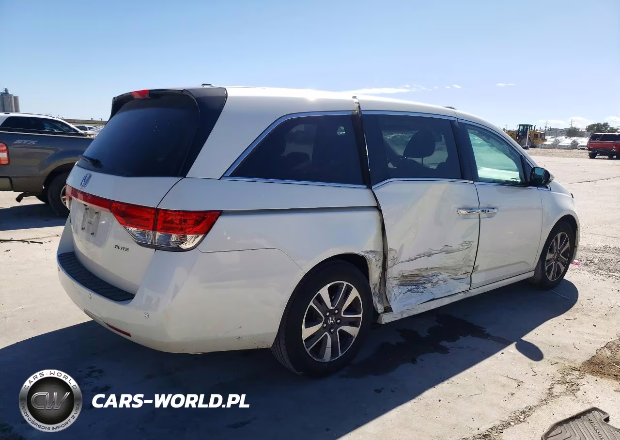 2016 Honda Odyssey Touring VIN:5FNRL5H94GB027714 - 3