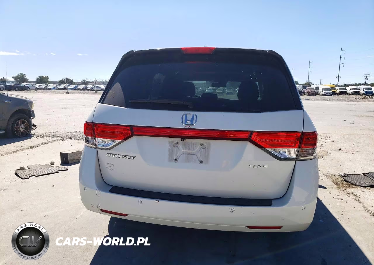 2016 Honda Odyssey Touring VIN:5FNRL5H94GB027714 - 6
