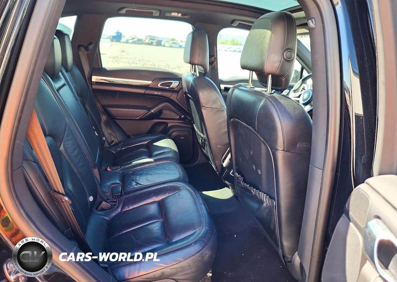 2017 Porsche Cayenne VIN:WP1AA2A25HKA85543 - 11