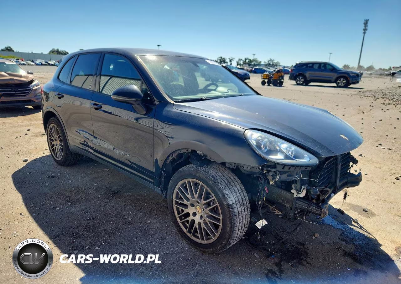 2017 Porsche Cayenne VIN:WP1AA2A25HKA85543 - 4