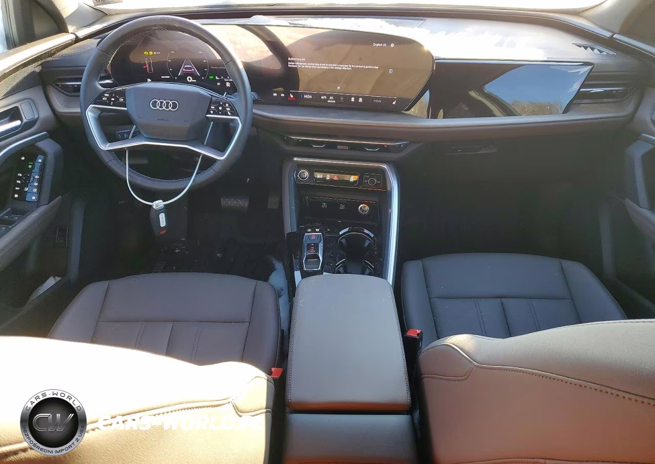2025 Audi Q5 Premium VIN:WA11AAGU1S2060466 - 8