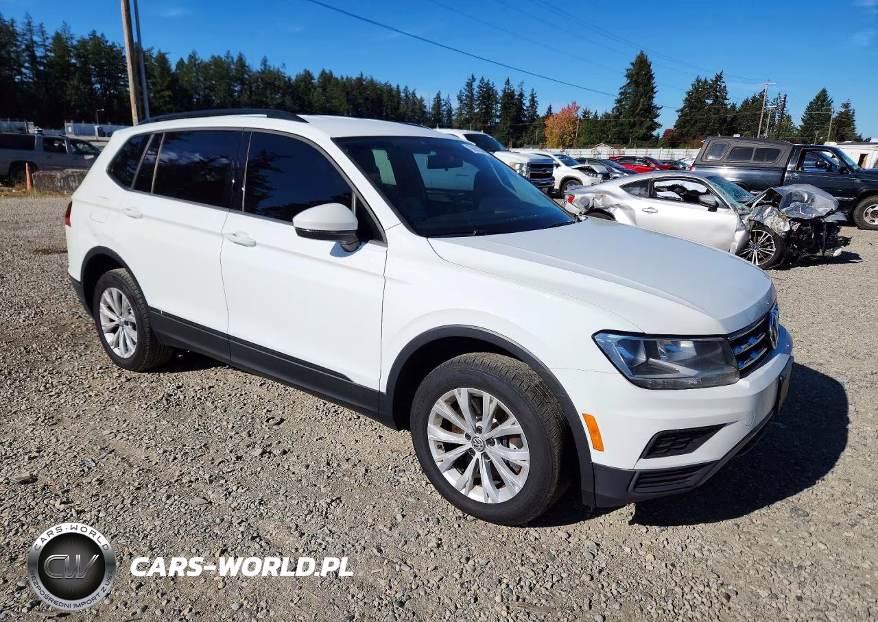 2018 Volkswagen Tiguan S VIN:3VV0B7AX9JM158710 - 4