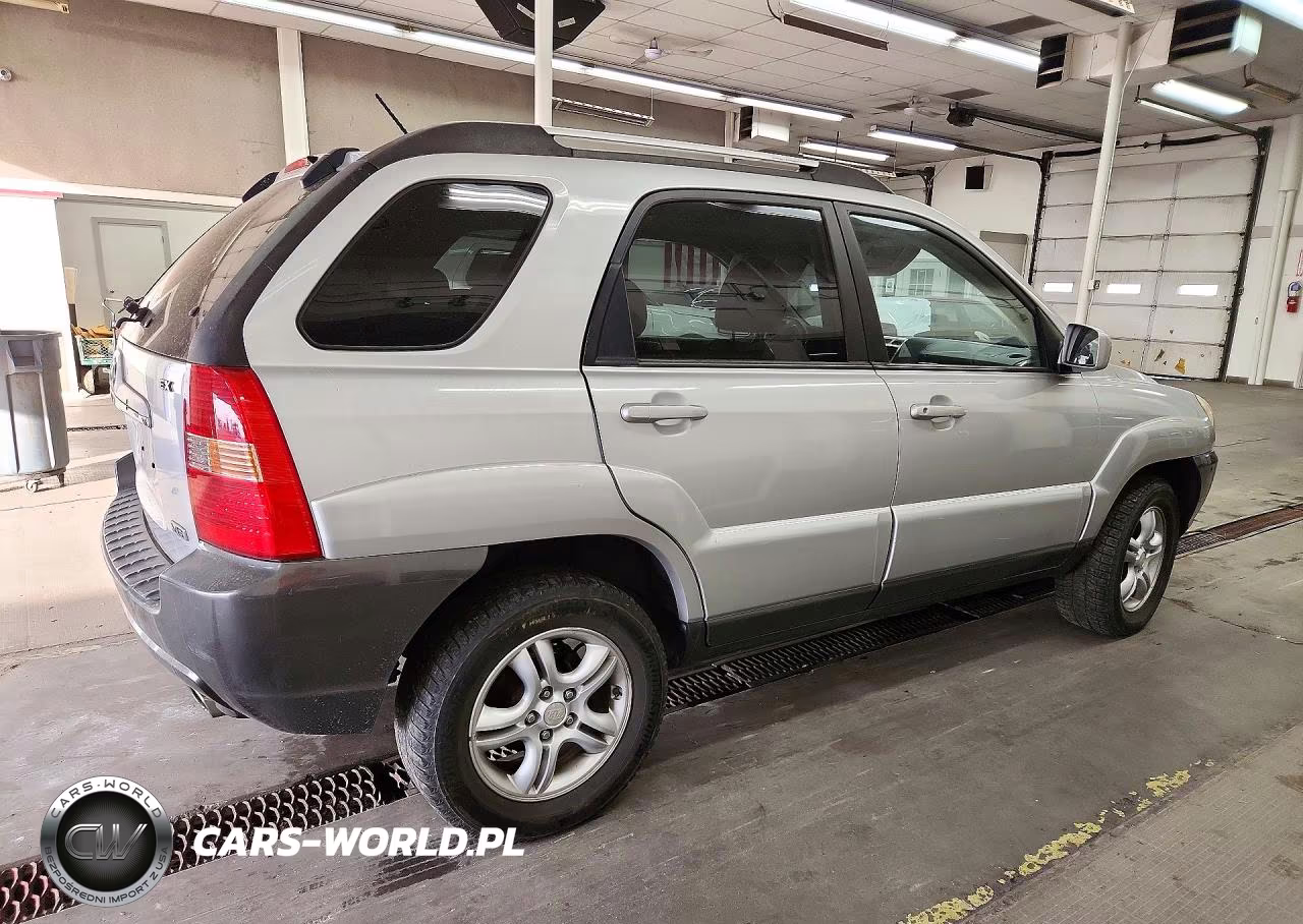 2007 Kia Sportage Lx VIN:KNDJF723377304928 - 3