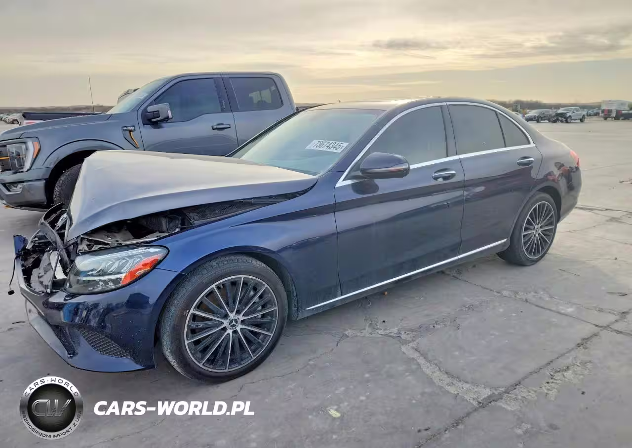 2021 Mercedes-Benz C 300