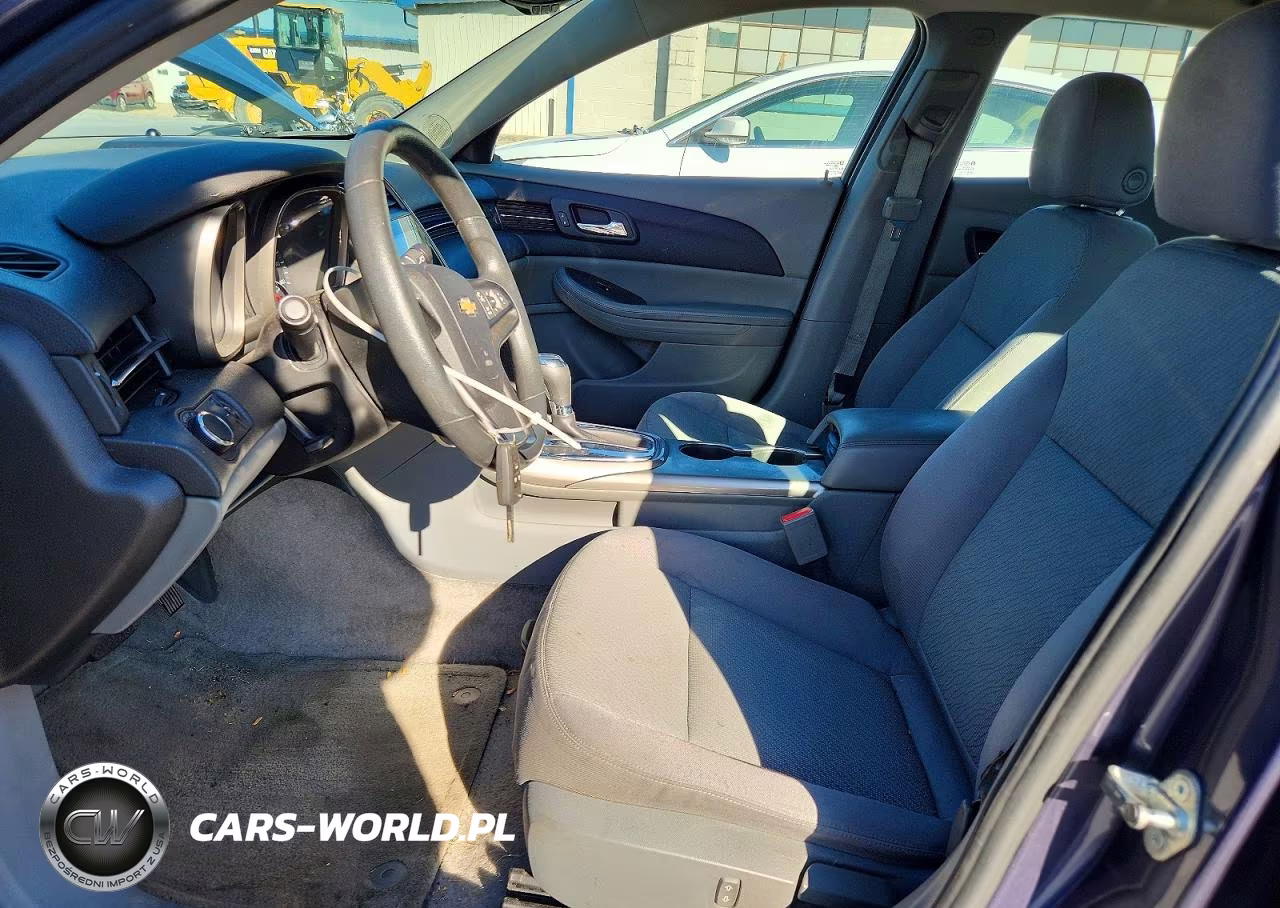 2013 Chevrolet Malibu Ls VIN:1G11B5SA1DF143746 - 7