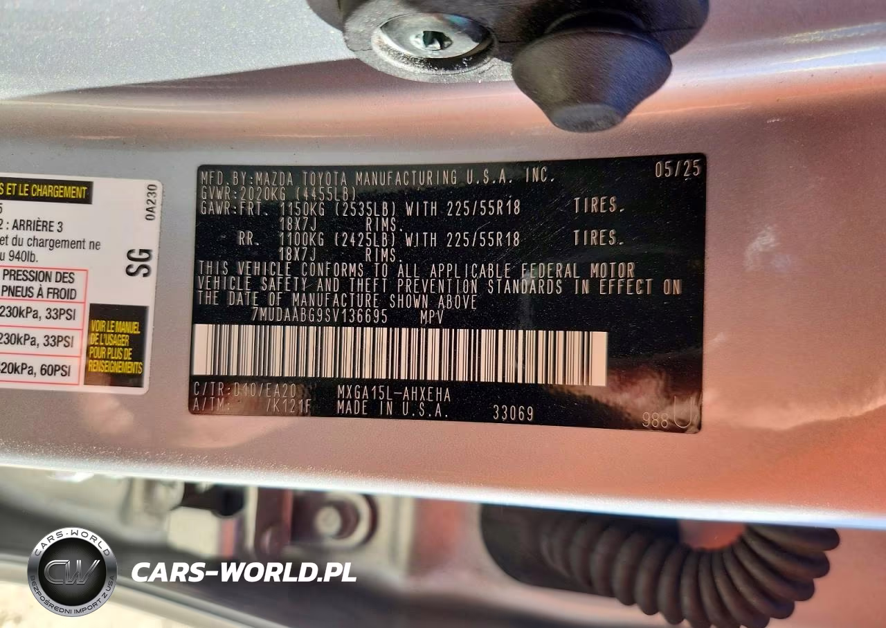 2025 Toyota Corolla Cross Xle VIN:7MUDAABG9SV136695 - 13