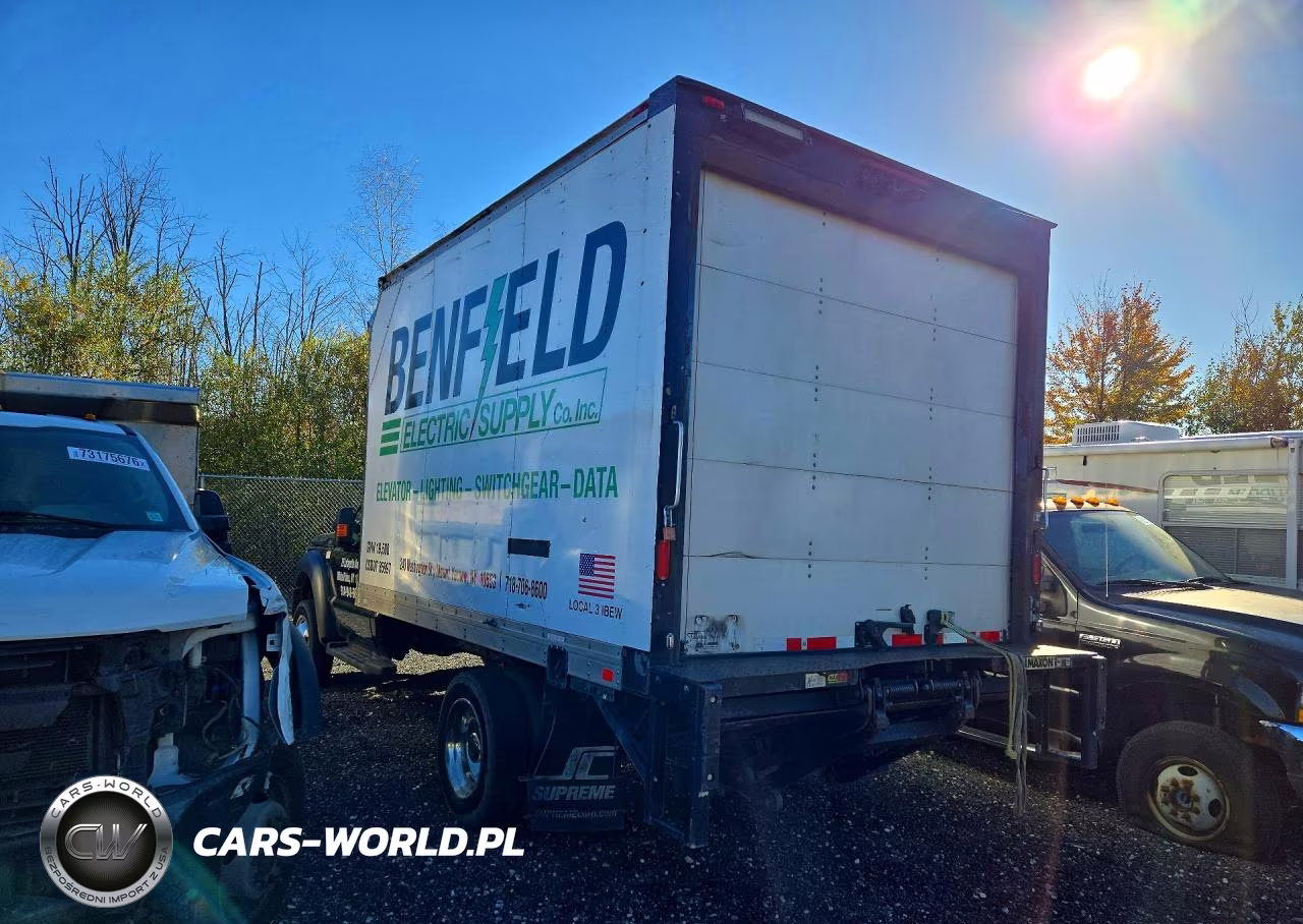 2016 Ford F550 Super Duty VIN:1FDUF5HY1GEB28165 - 2