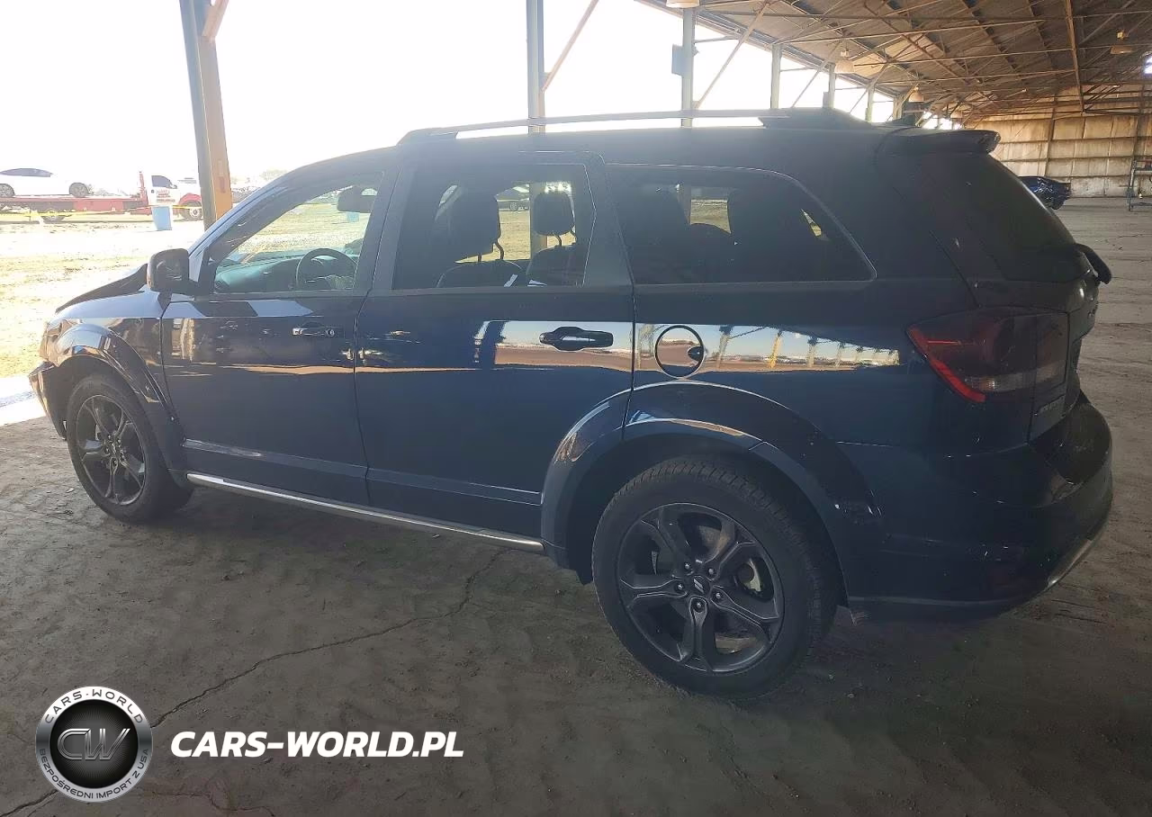 2018 Dodge Journey Crossroad VIN:3C4PDCGG1JT515469 - 2