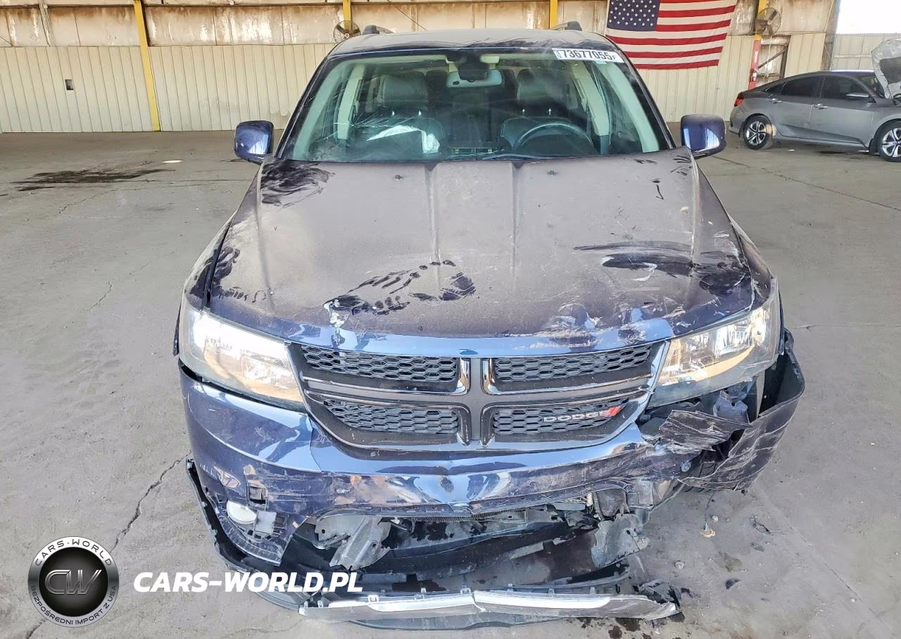 2018 Dodge Journey Crossroad VIN:3C4PDCGG1JT515469 - 5
