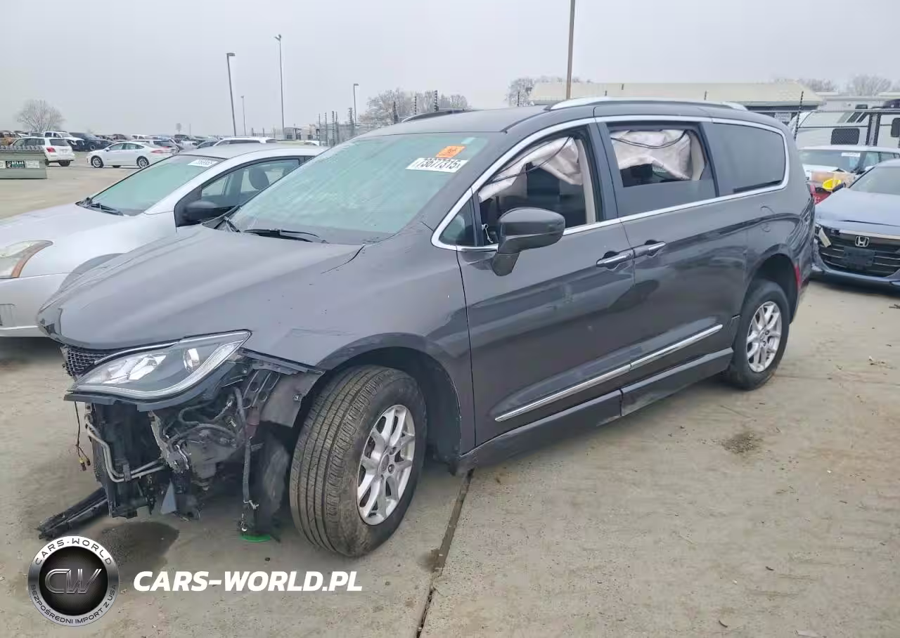2020 Chrysler Pacifica Touring L