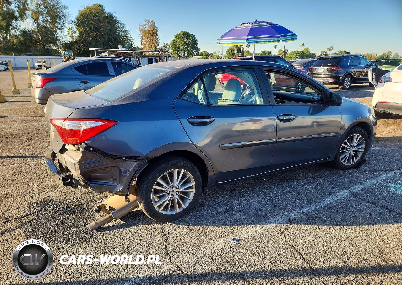 2015 Toyota Corolla Le Plus VIN:5YFBURHE9FP246139 - 3