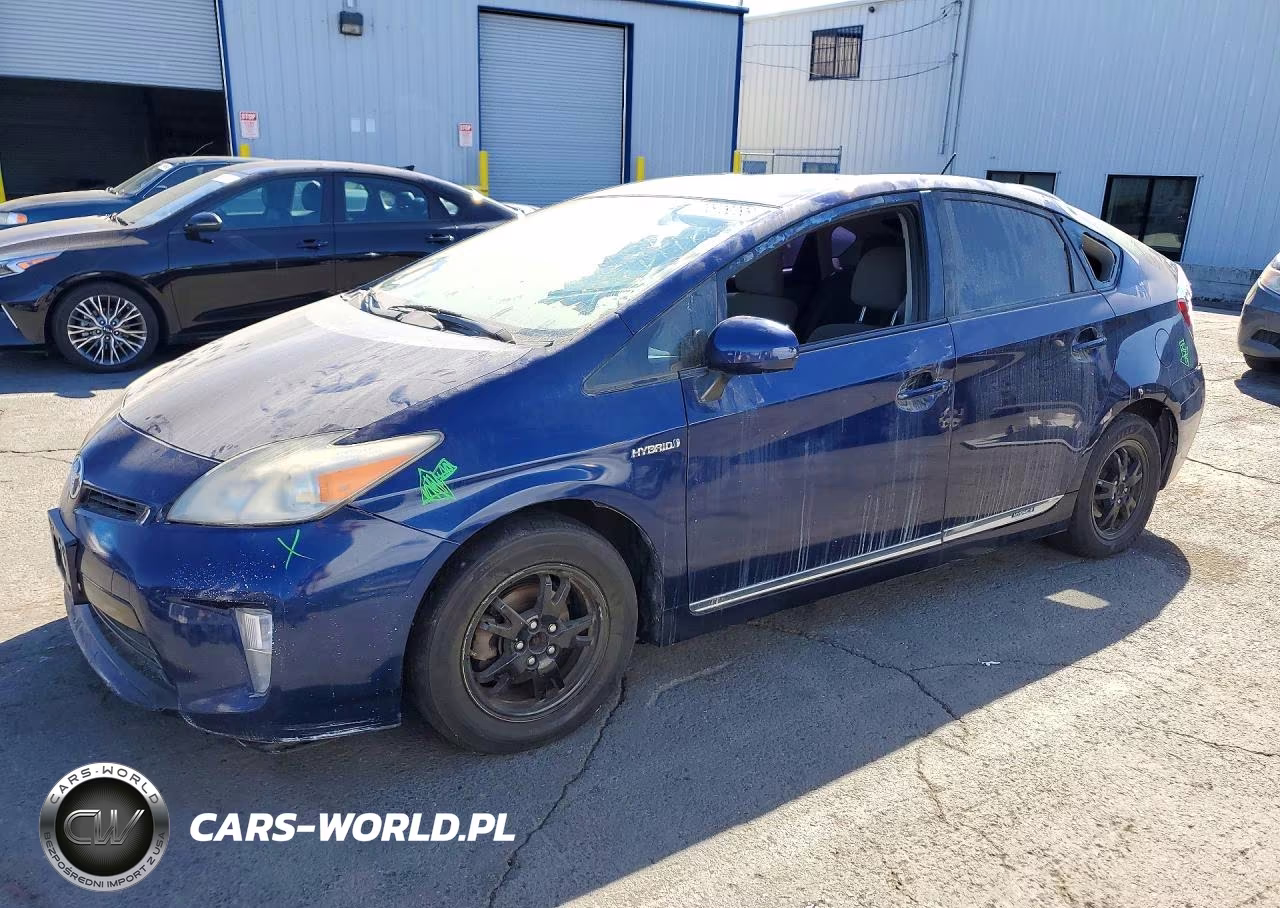 2014 Toyota Prius Three