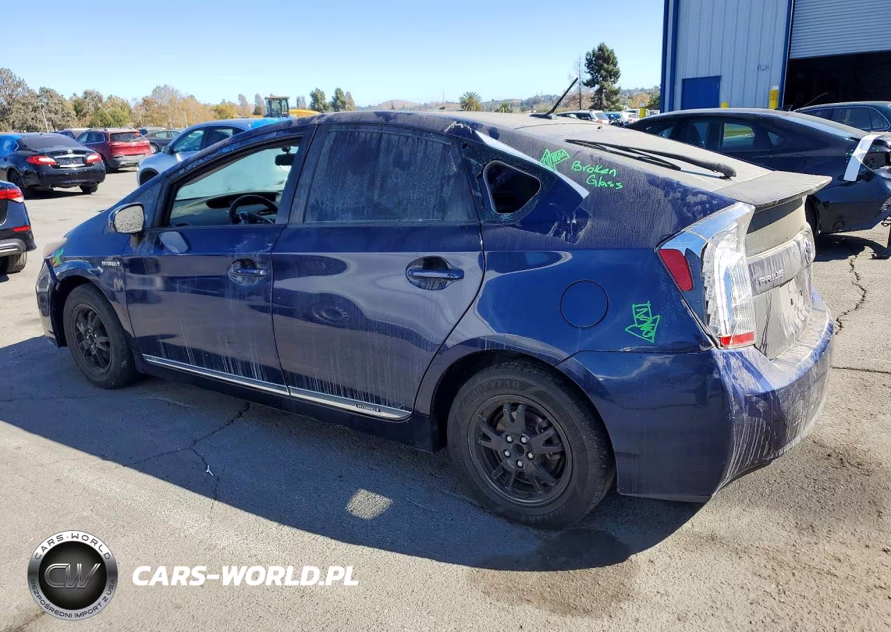 2014 Toyota Prius Three VIN:JTDKN3DU0E0370428 - 2