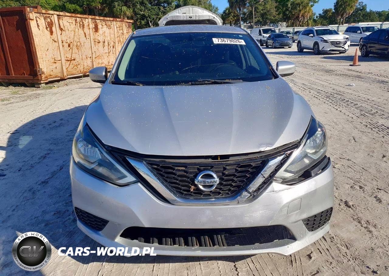 2018 Nissan Sentra S VIN:3N1AB7AP7JY316928 - 5