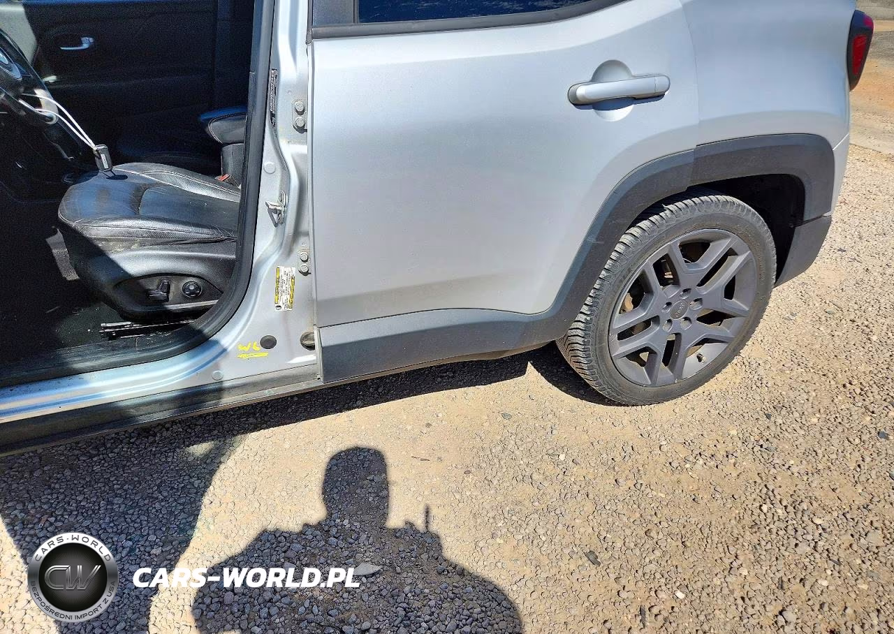 2019 Jeep Renegade Latitude VIN:ZACNJAB17KPK23287 - 13