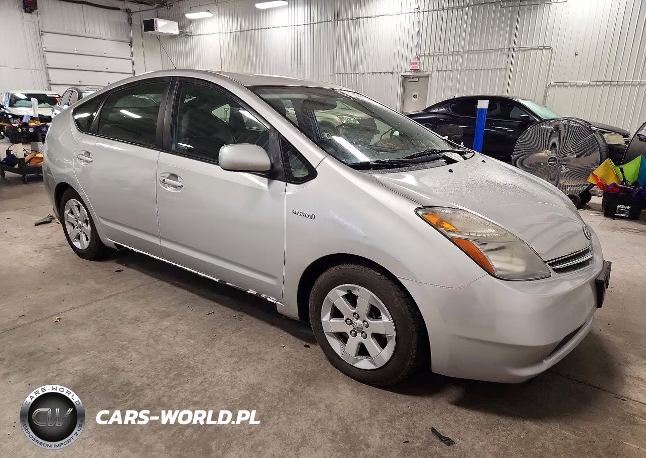 2008 Toyota Prius Base VIN:JTDKB20U383349312 - 4