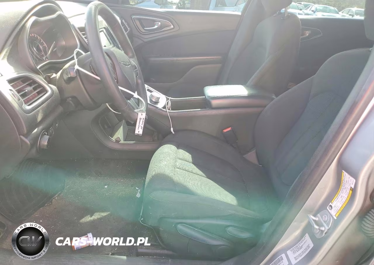 2016 Chrysler 200 Limited VIN:1C3CCCAB5GN124417 - 7