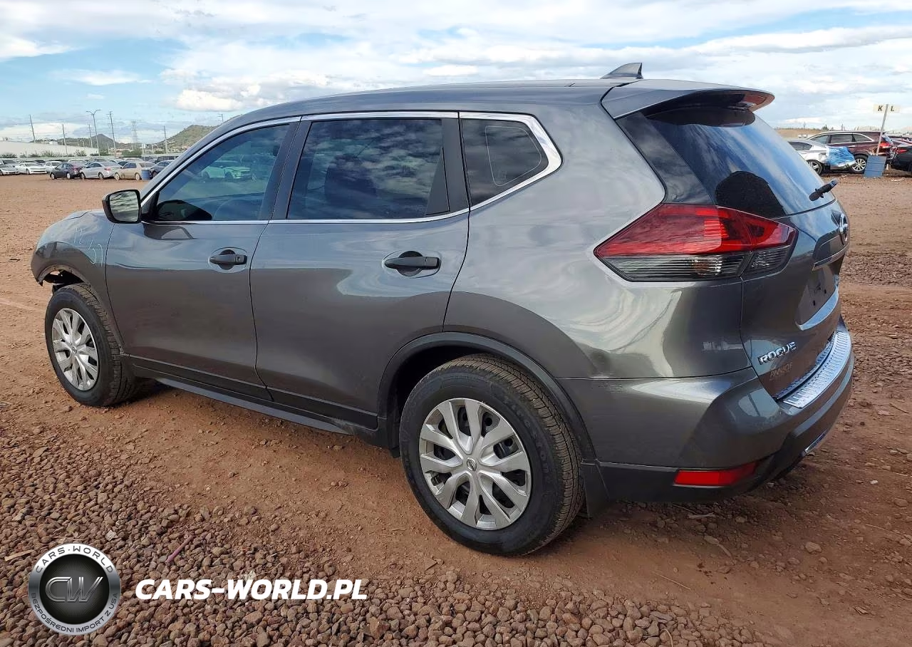2018 Nissan Rogue S VIN:JN8AT2MT2JW460257 - 2
