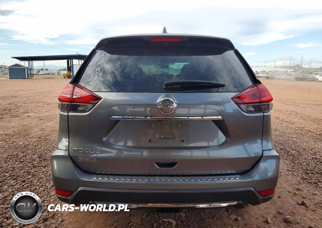 2018 Nissan Rogue S VIN:JN8AT2MT2JW460257 - 6