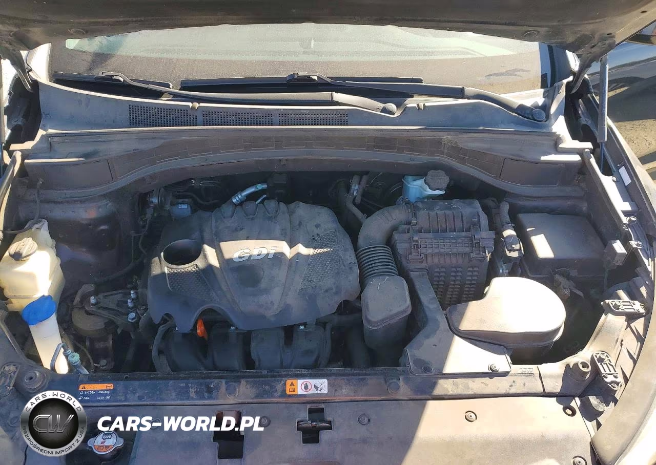 2014 Hyundai Santa Fe Sport 2.4L VIN:5XYZU3LB2EG125626 - 12