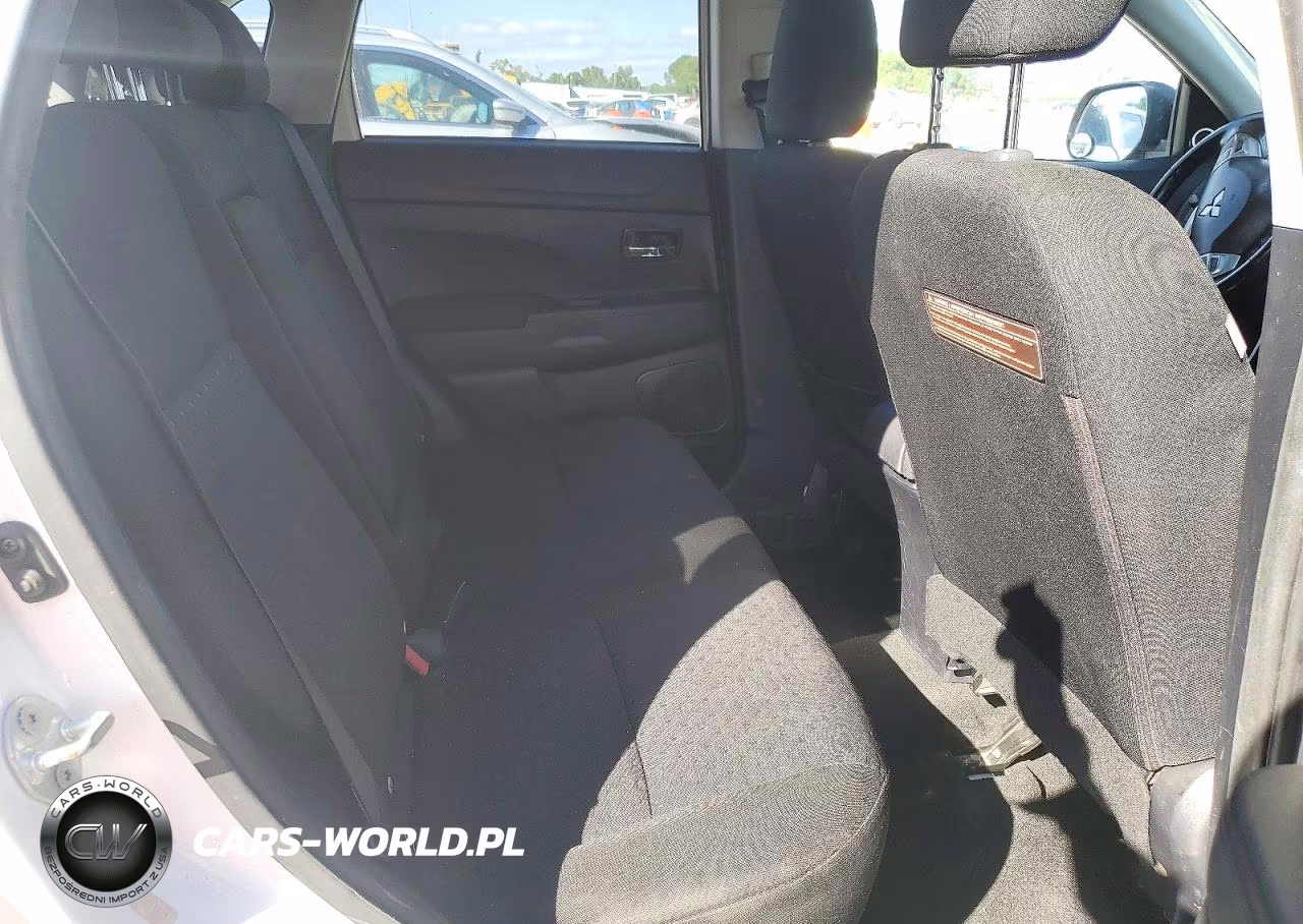 2011 Mitsubishi Outlander Sport Se VIN:JA4AP4AU9BZ014867 - 11