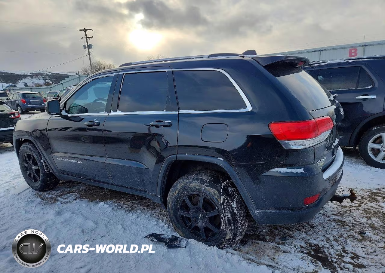 2015 Jeep Grand Cherokee Laredo VIN:1C4RJFAG4FC727037 - 2