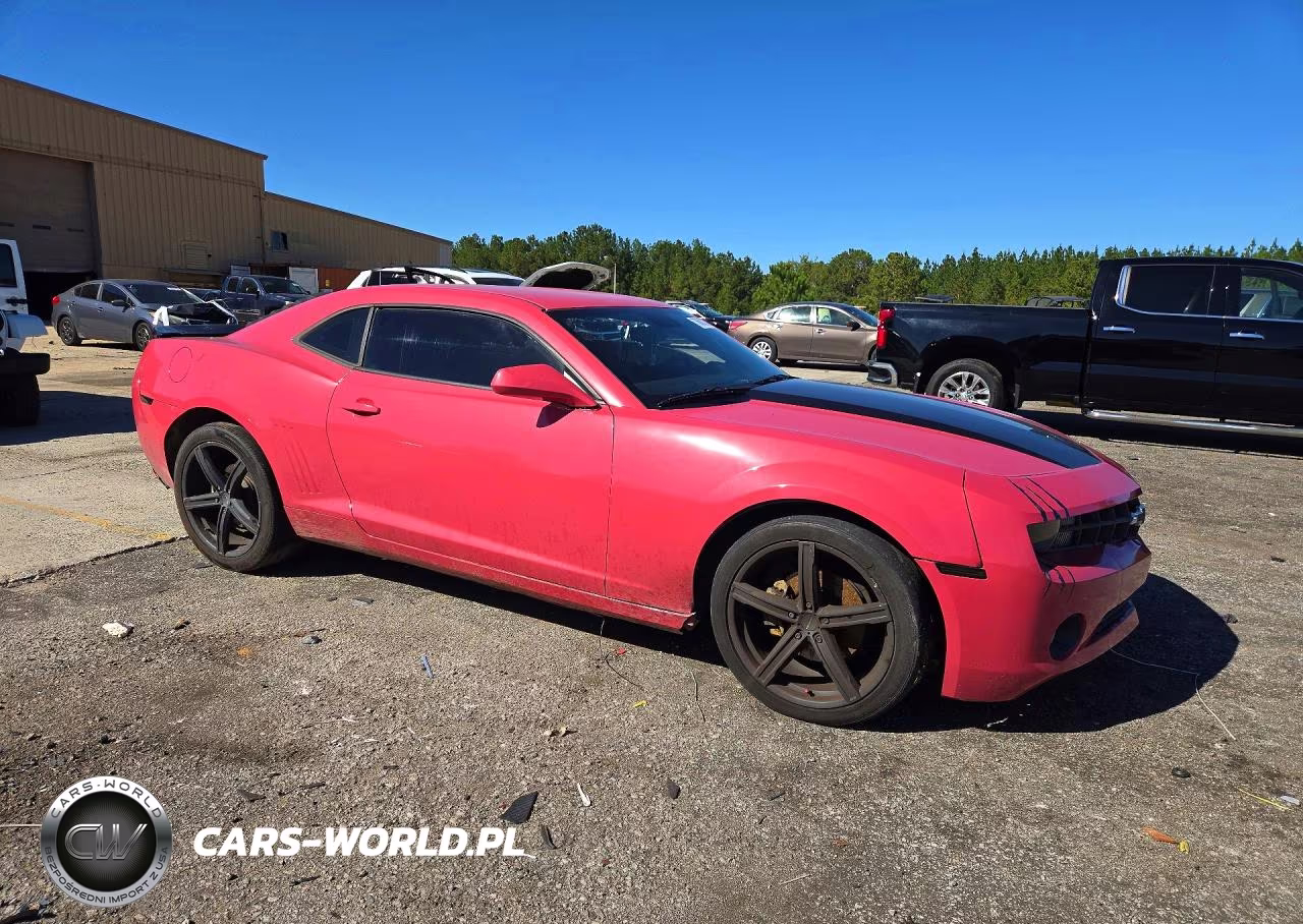 2011 Chevrolet Camaro Ls VIN:2G1FA1ED1B9100585 - 4