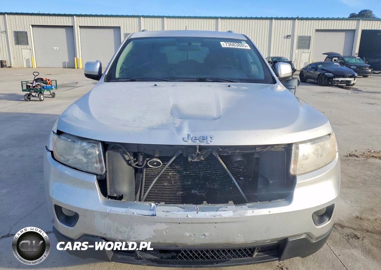 2012 Jeep Grand Cherokee Laredo VIN:1C4RJFAG1CC199095 - 5