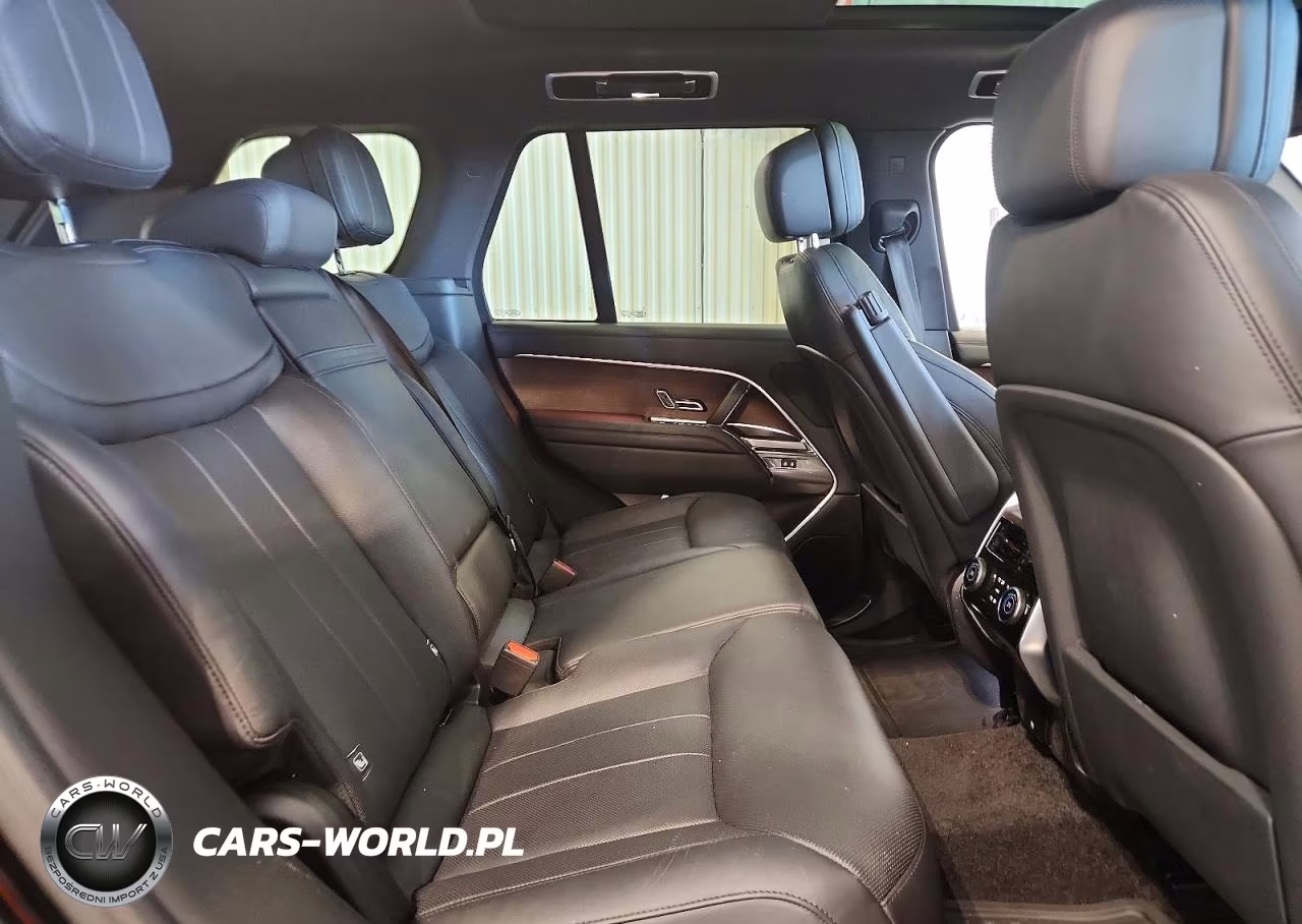 2023 Land Rover Range Rover Se VIN:SALKP9FU8PA029648 - 10
