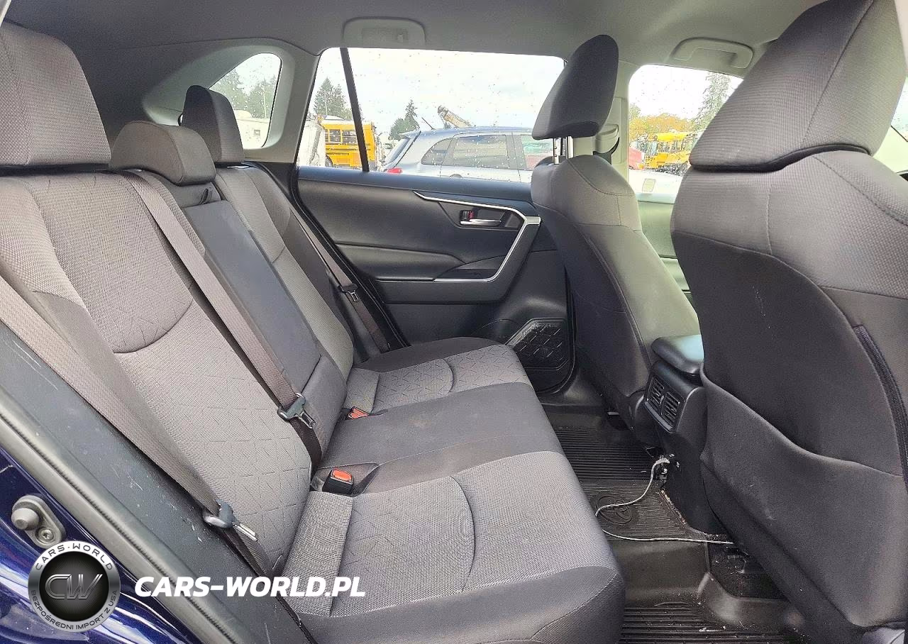 2020 Toyota Rav4 Xle VIN:JTMP1RFV3LD525375 - 11