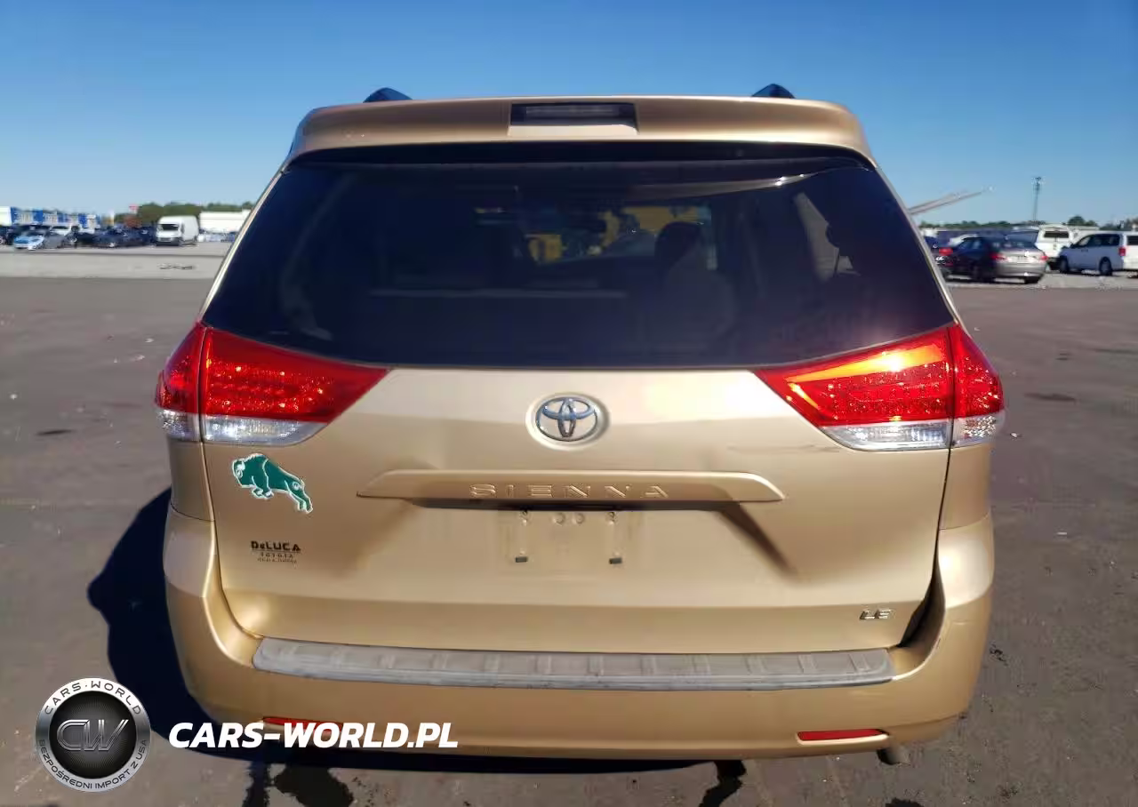 2012 Toyota Sienna Le VIN:5TDKK3DC5CS236864 - 6