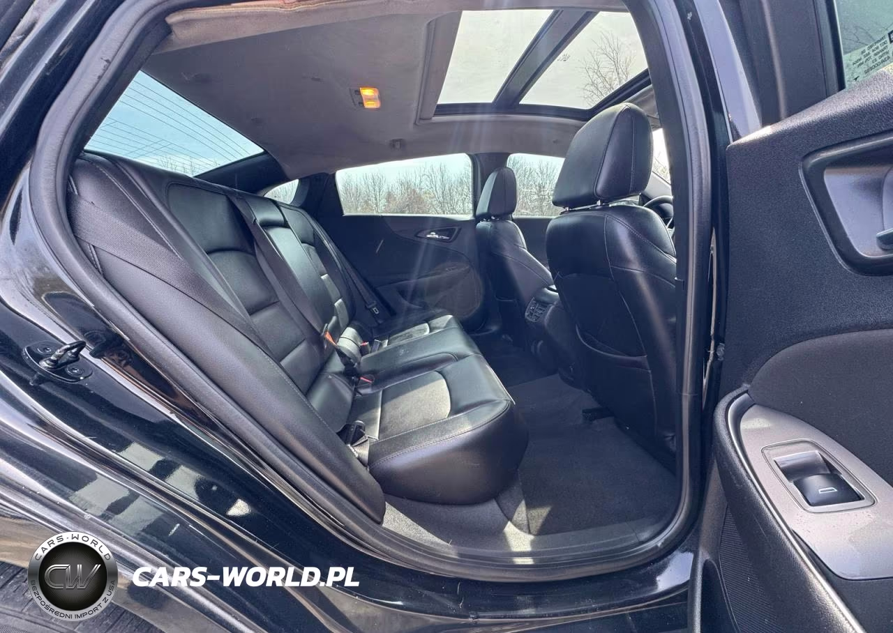 2019 Chevrolet Malibu Lt VIN:1G1ZD5ST5KF135693 - 6