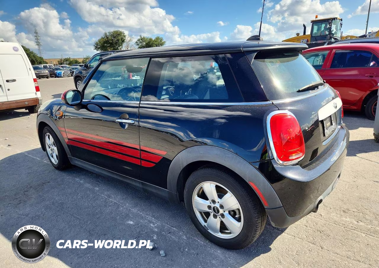 2015 Mini Hardtop Cooper VIN:WMWXM5C56FT938368 - 2