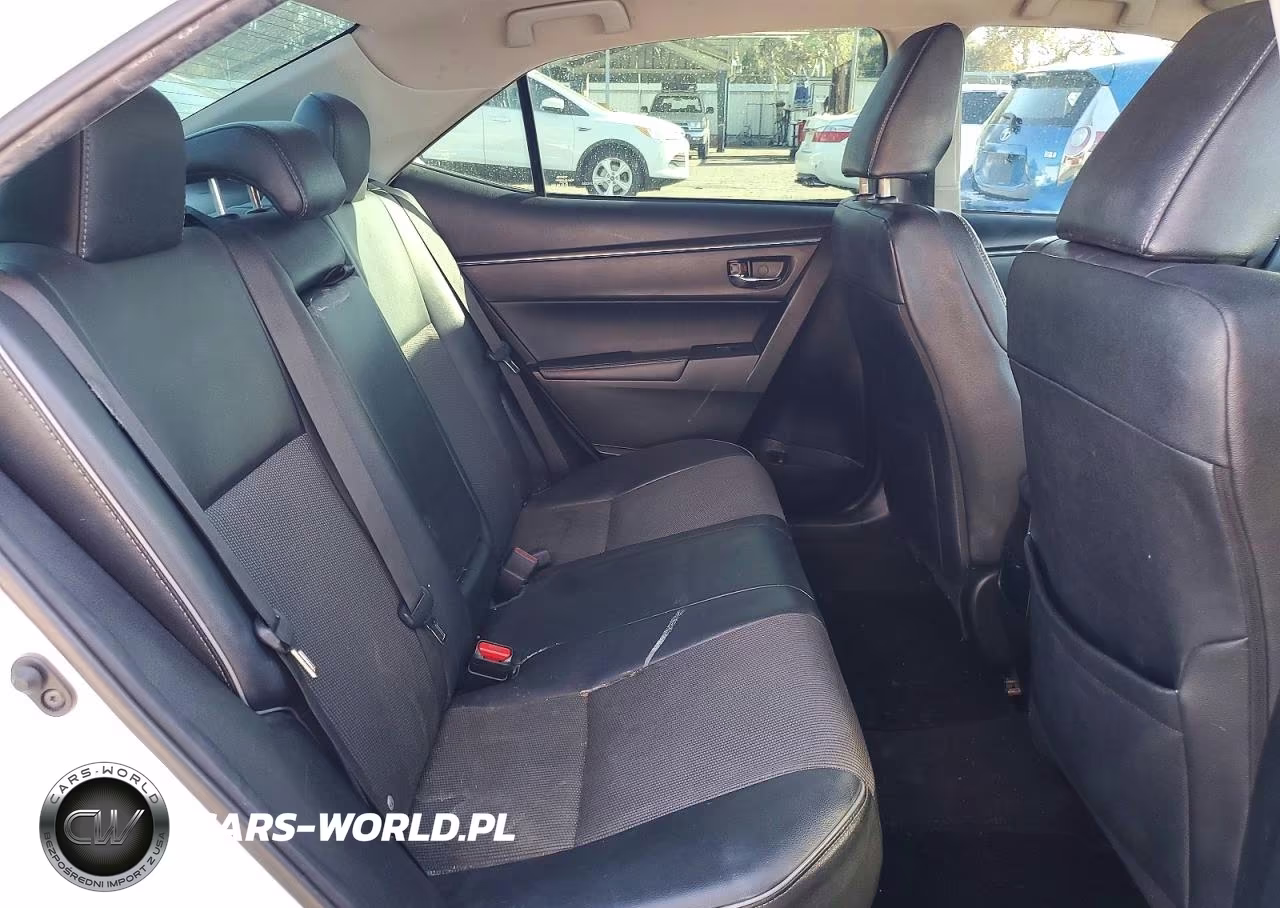2015 Toyota Corolla S Plus VIN:5YFBURHE3FP312653 - 10