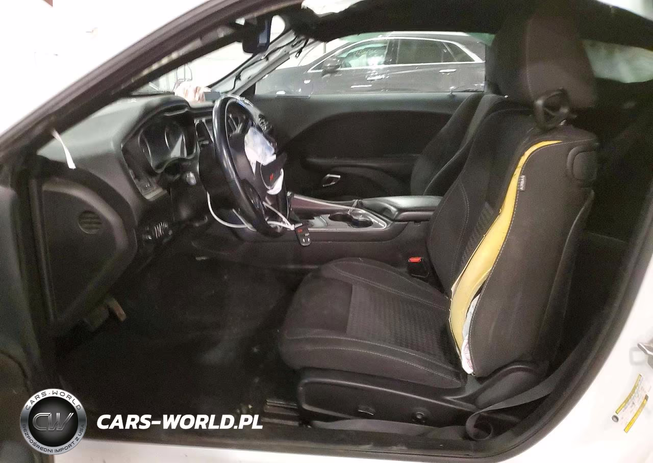 2019 Dodge Challenger Sxt VIN:2C3CDZGG6KH752636 - 7