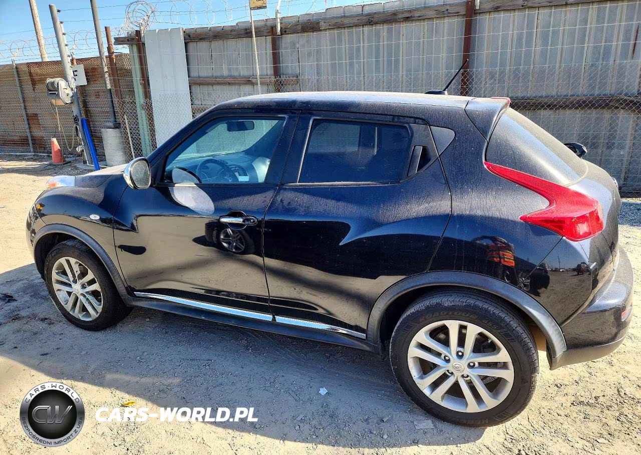 2013 Nissan Juke S VIN:JN8AF5MR1DT220815 - 2